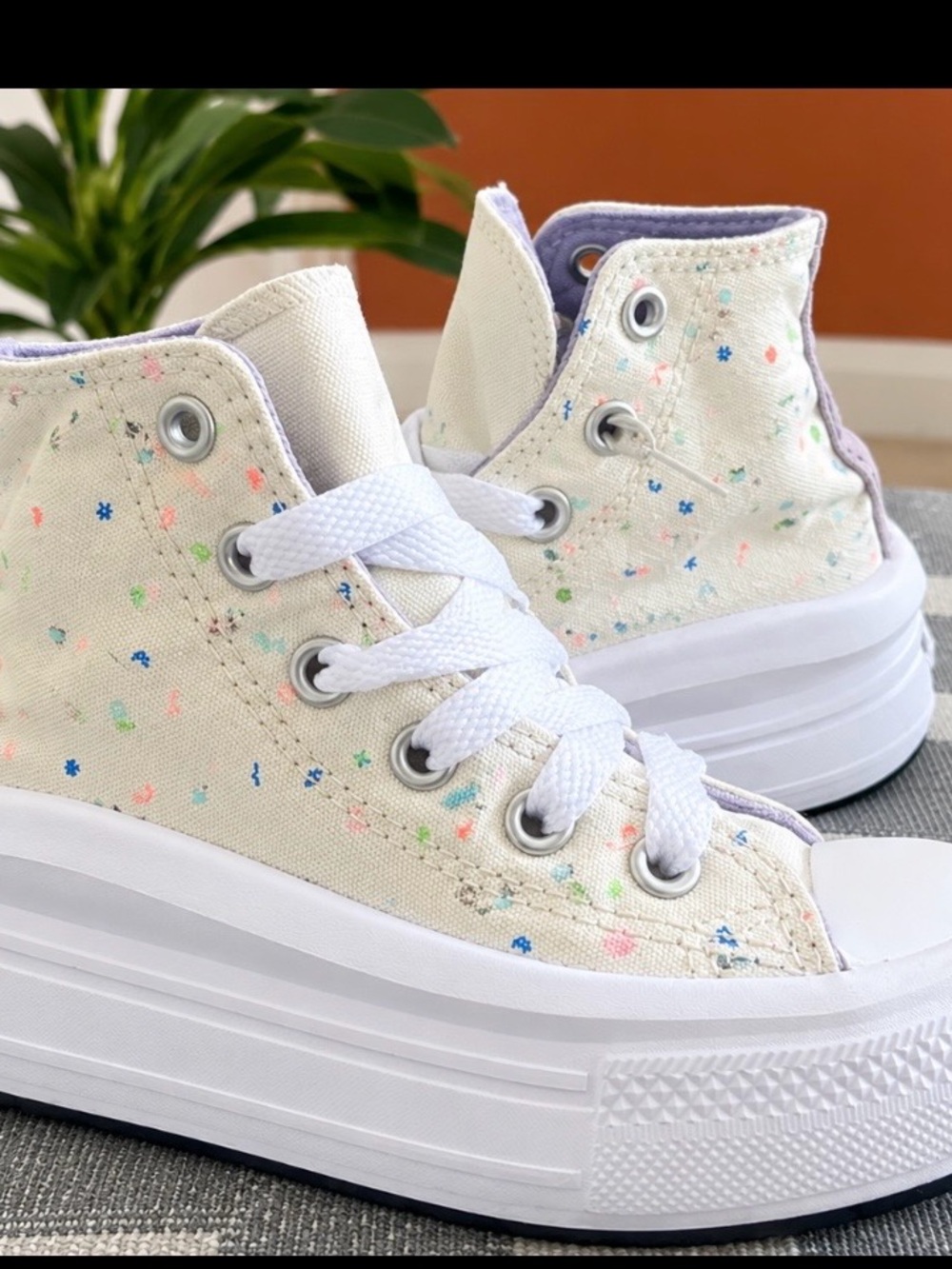 Converse Cream High-Top Kids Sneakers with Pastel Speckles